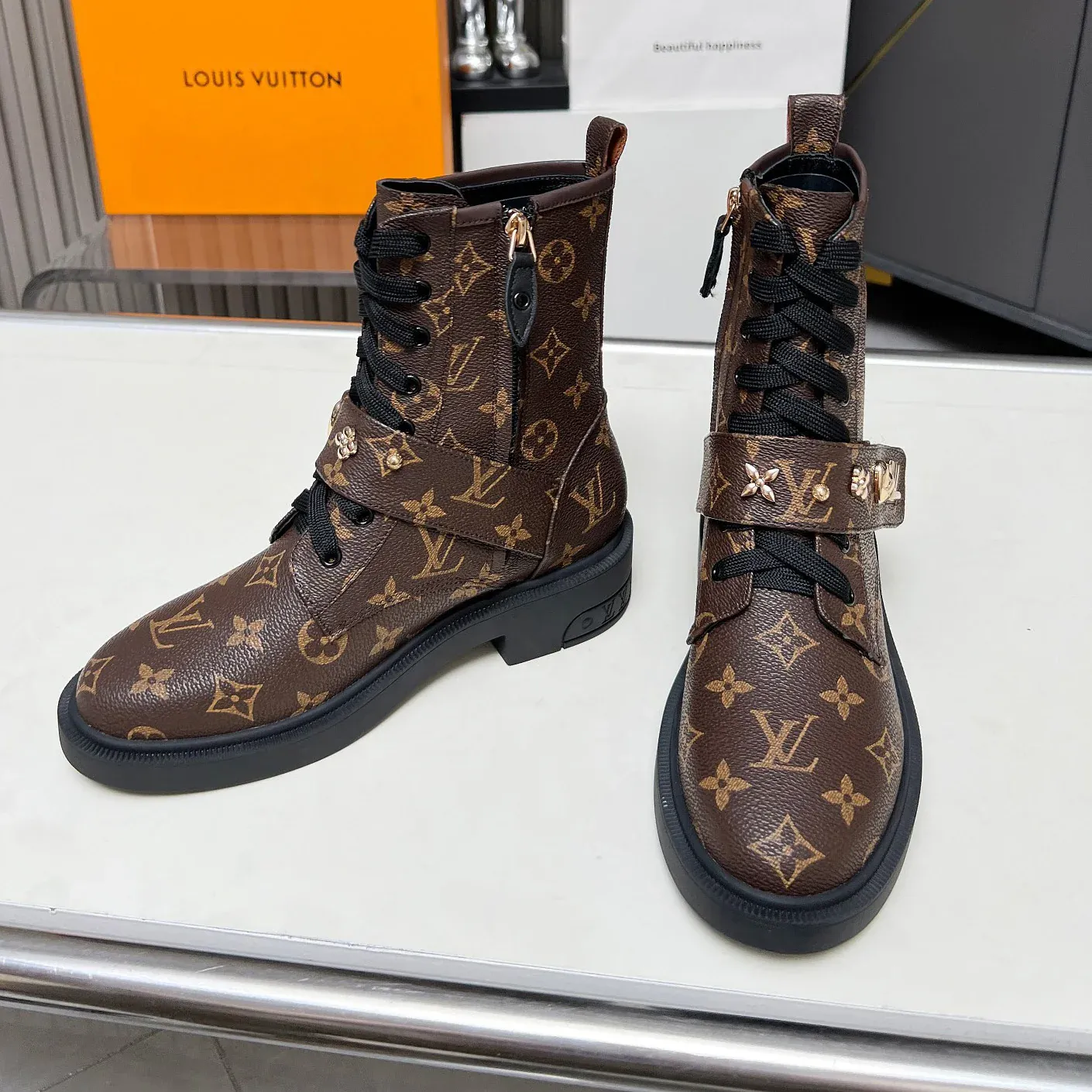 Women's Fashion Leather Boots