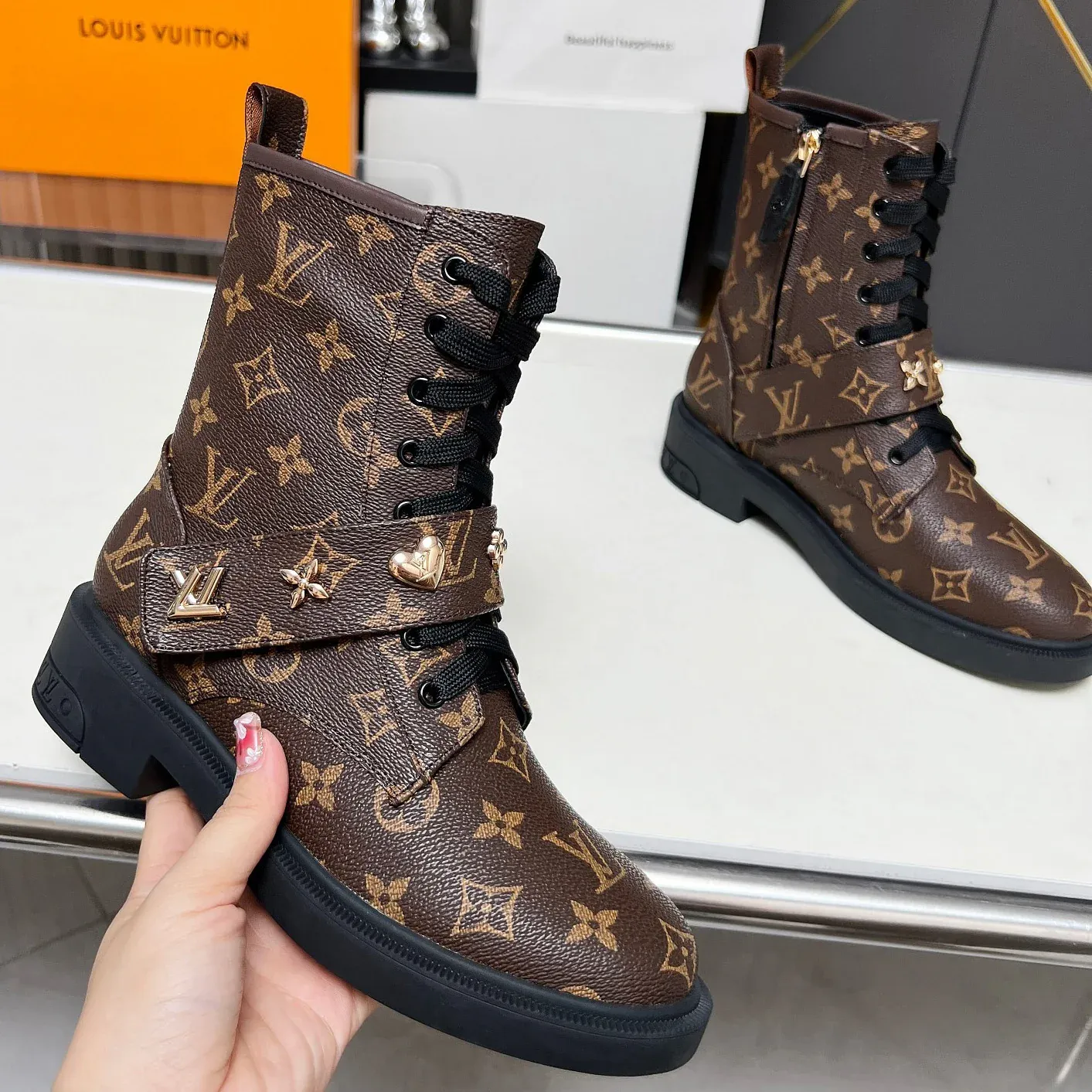 Women's Fashion Leather Boots