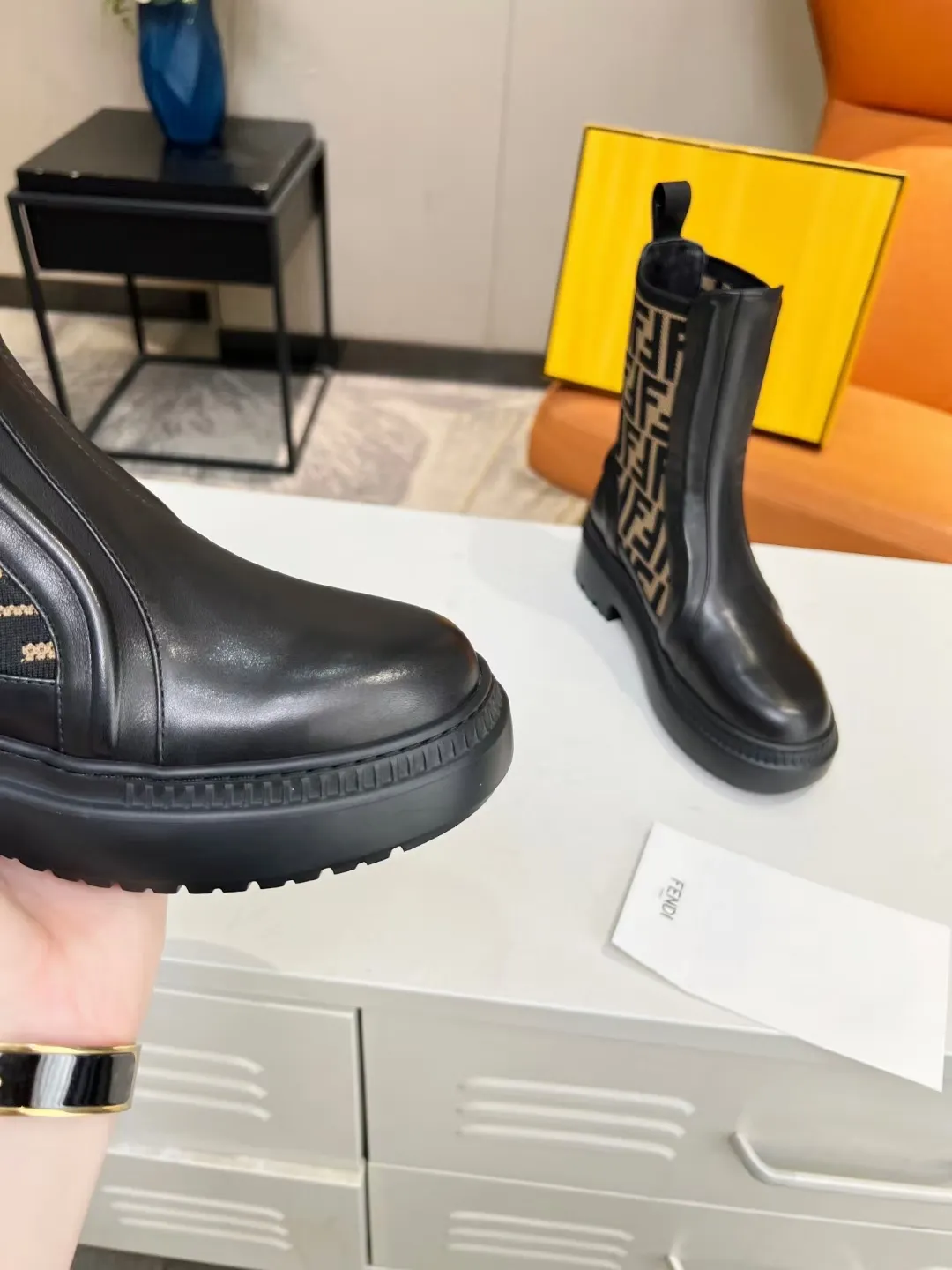 F Flying Woven Stitching Fashionable Martin Boots