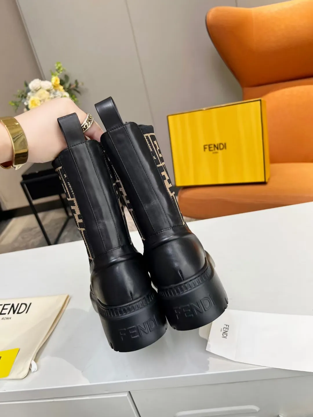 F Flying Woven Stitching Fashionable Martin Boots