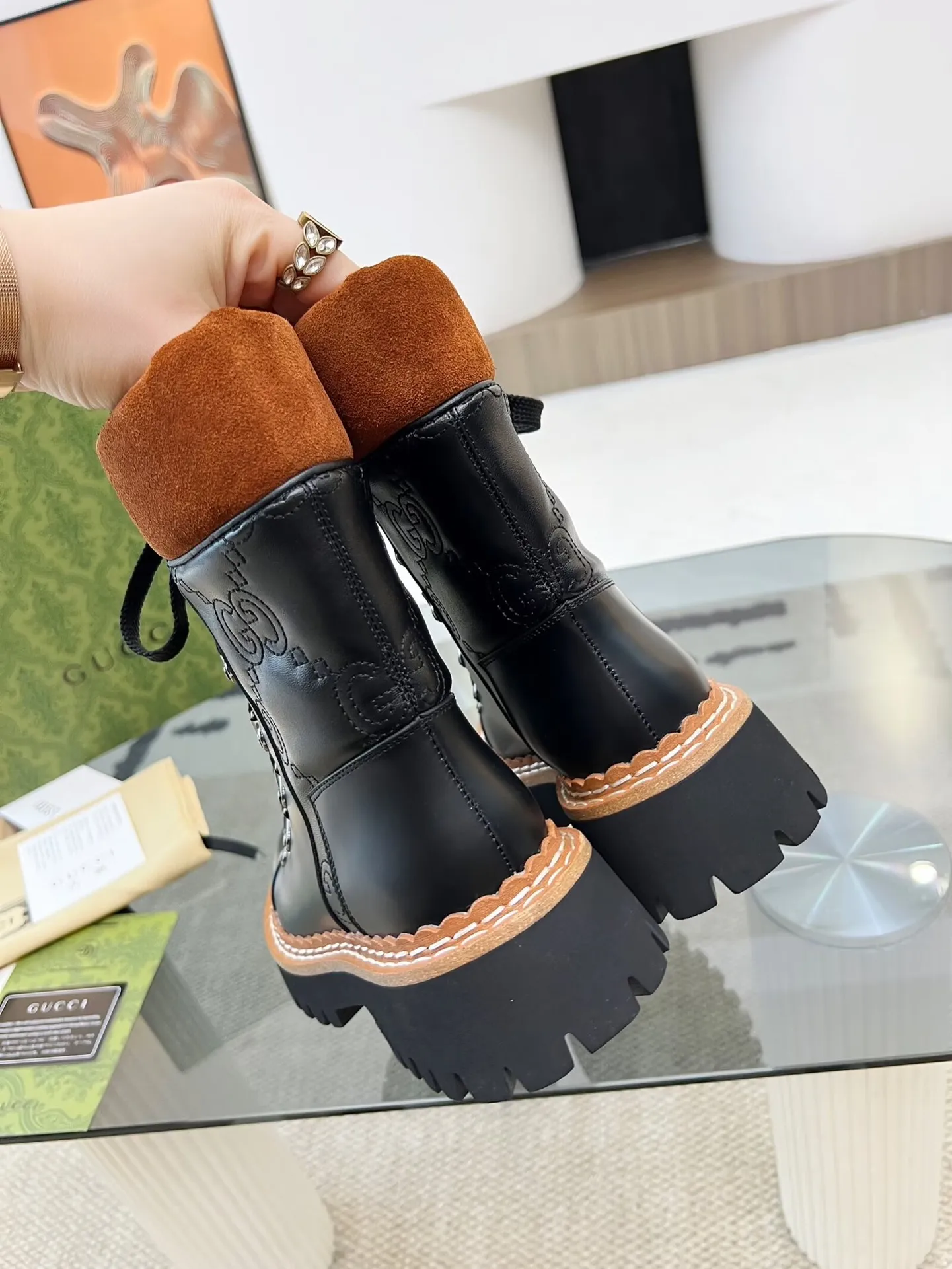 New Luxury G Retro Thick-soled Lace-up Boots