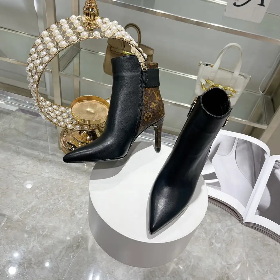 Ladies Top Quality Boots