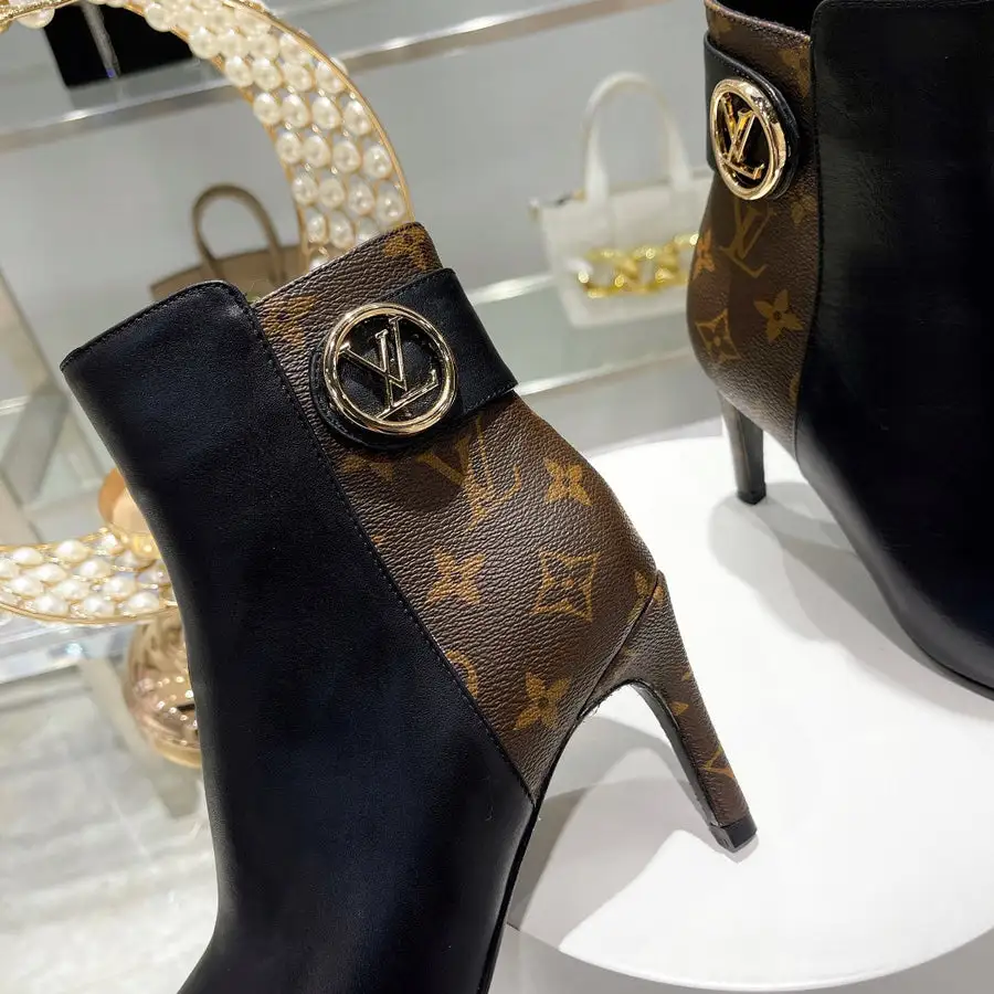 Ladies Top Quality Boots