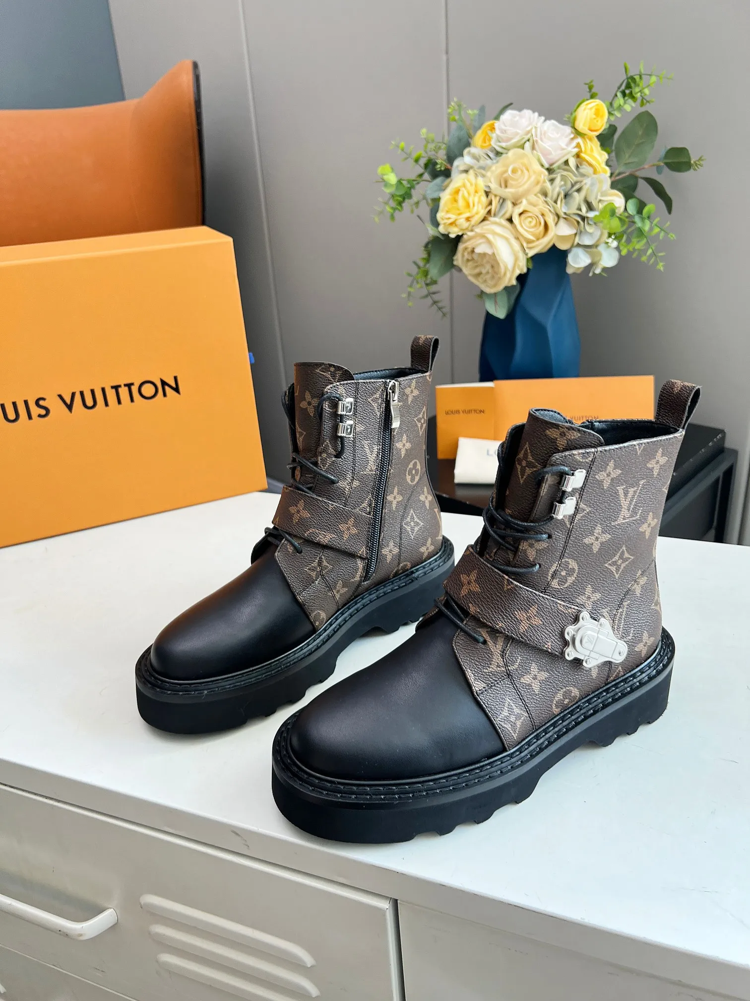 Beaubourg Chelsea Luxury Boots
