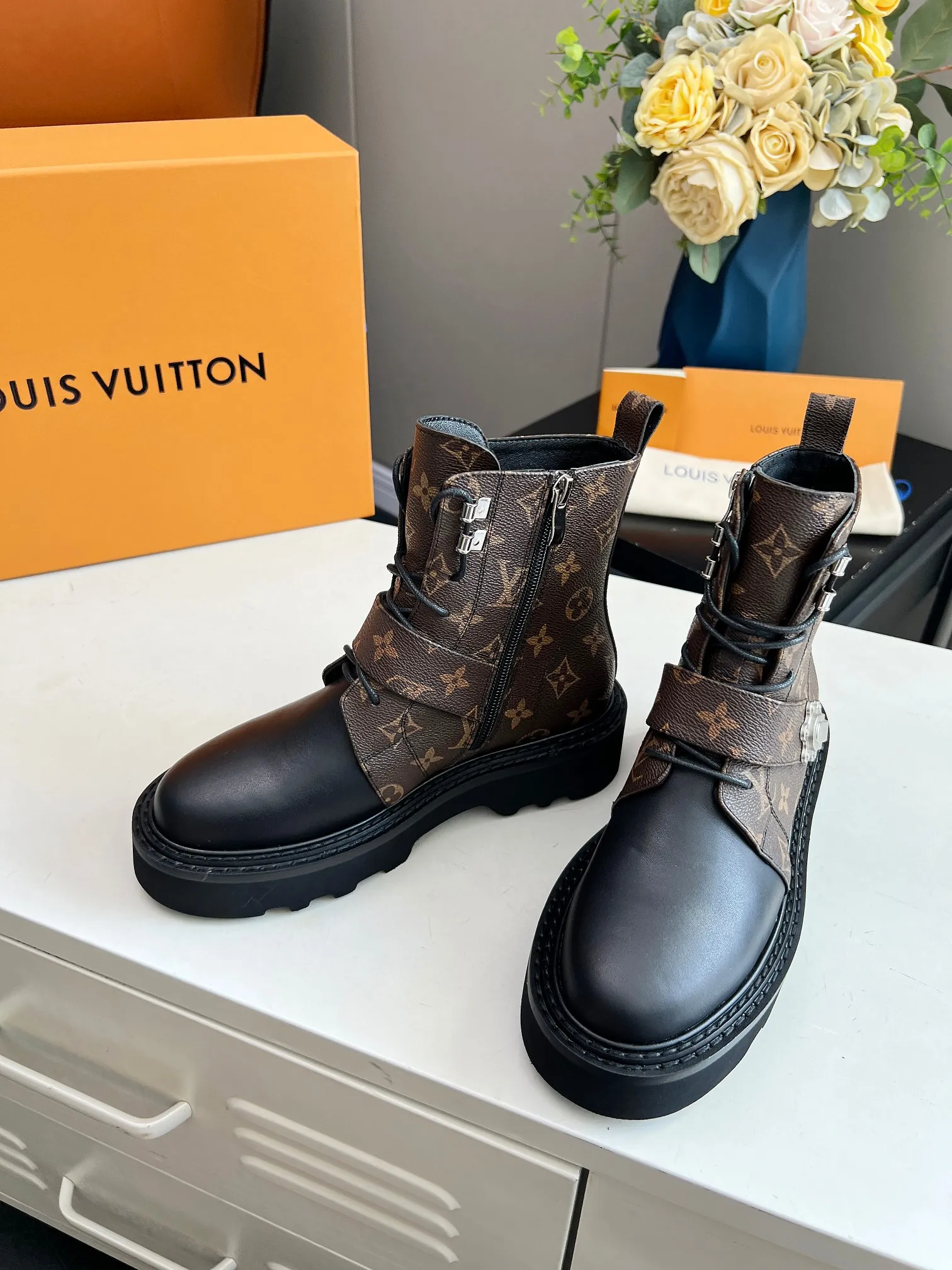 Beaubourg Chelsea Luxury Boots