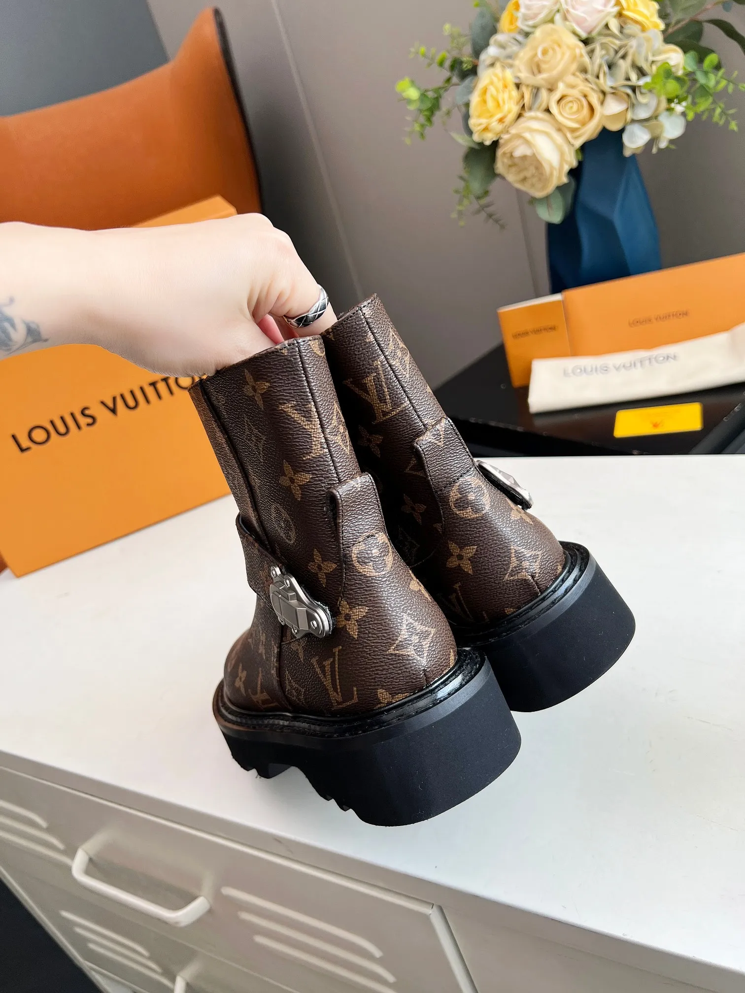 Beaubourg Chelsea Luxury Boots
