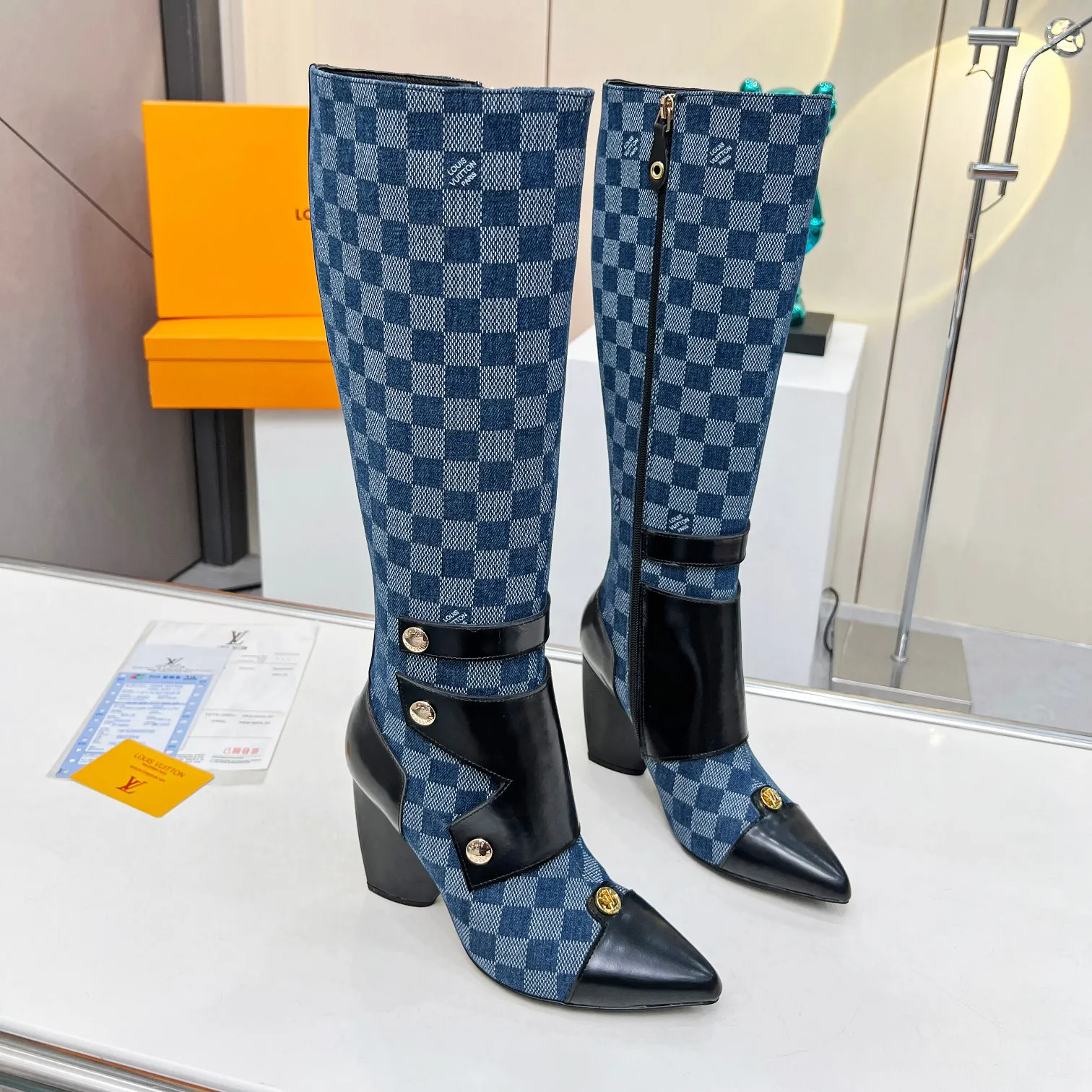 Fall/Winter LV Paris Fashion Week catwalk boots