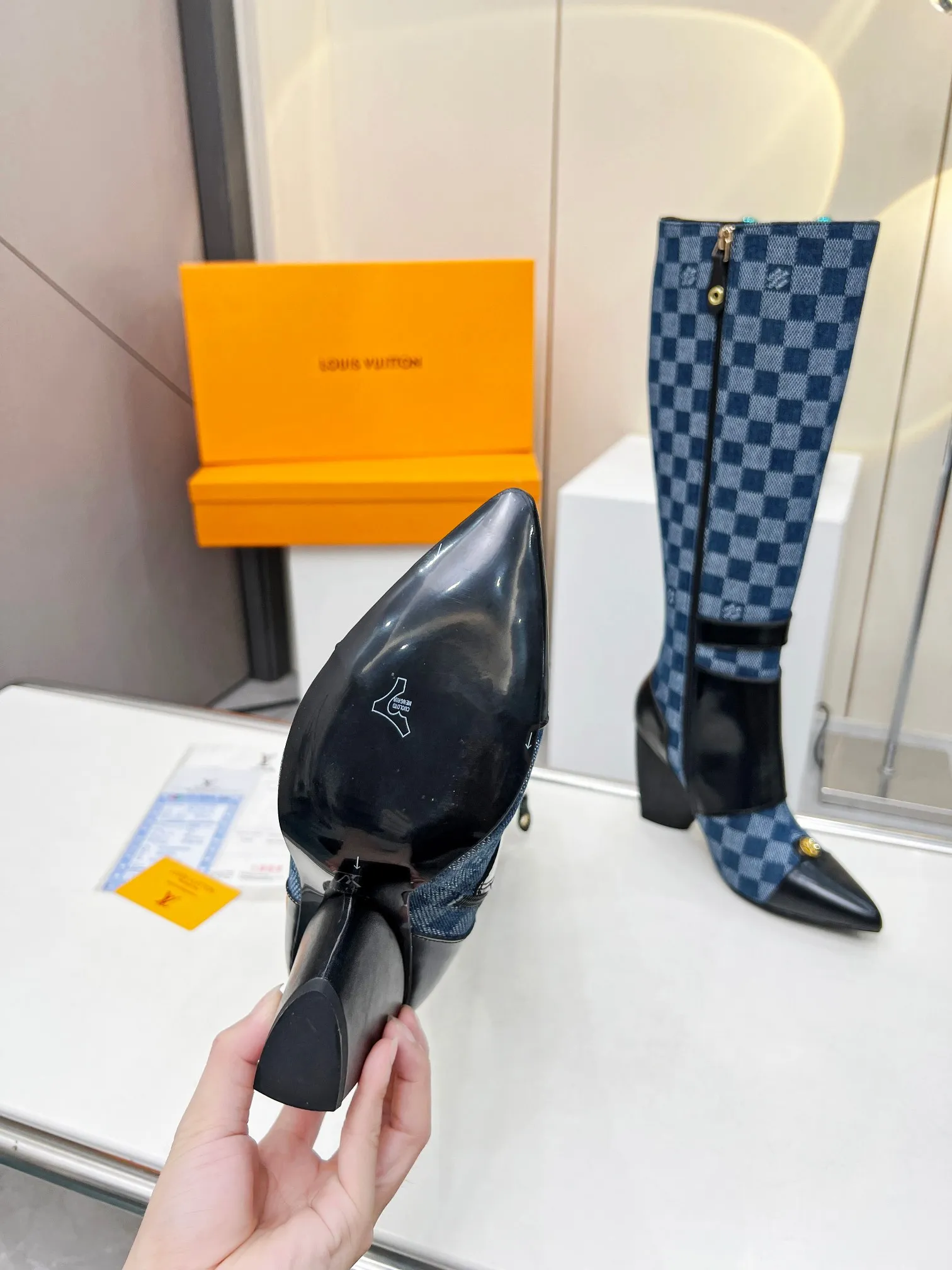 Fall/Winter LV Paris Fashion Week catwalk boots