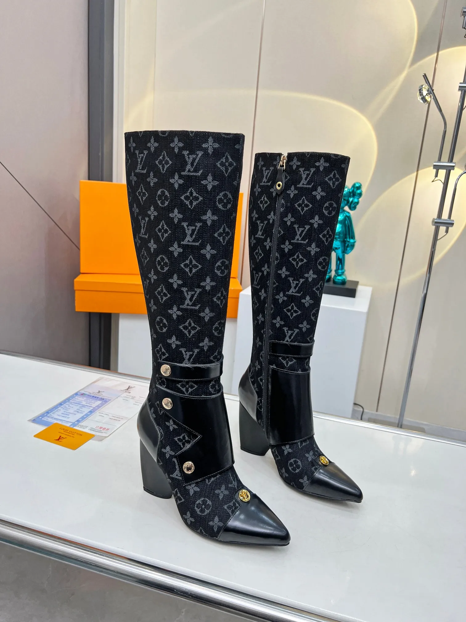 Fall/Winter LV Paris Fashion Week catwalk boots