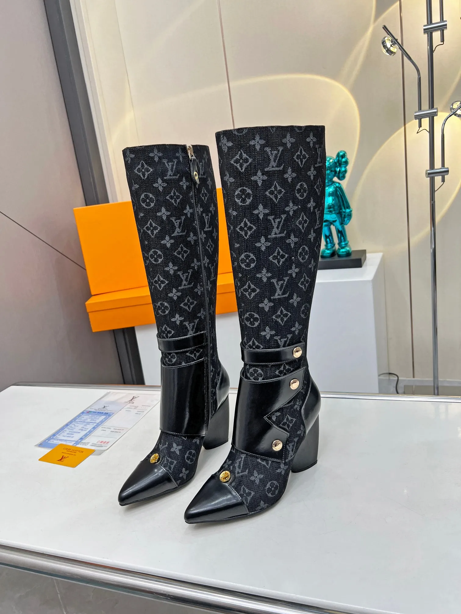 Fall/Winter LV Paris Fashion Week catwalk boots
