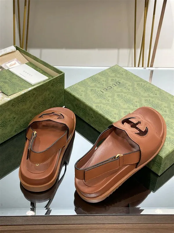 New Fashion G Sandals