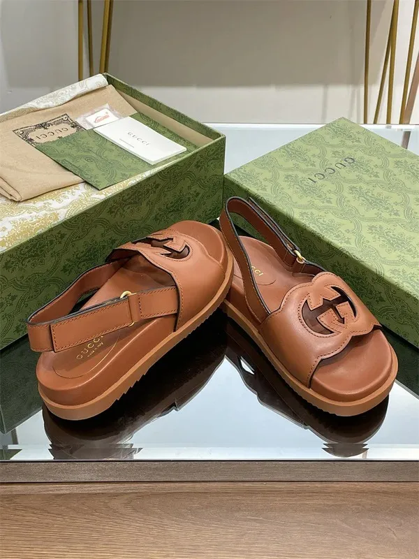 New Fashion G Sandals