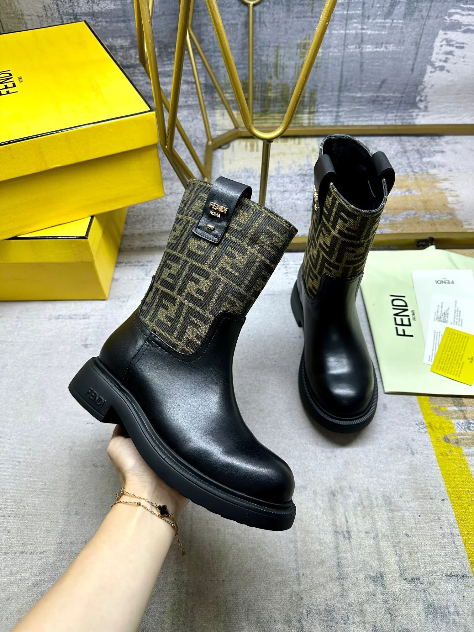 New Fall and Winter Fashion Women's Boots