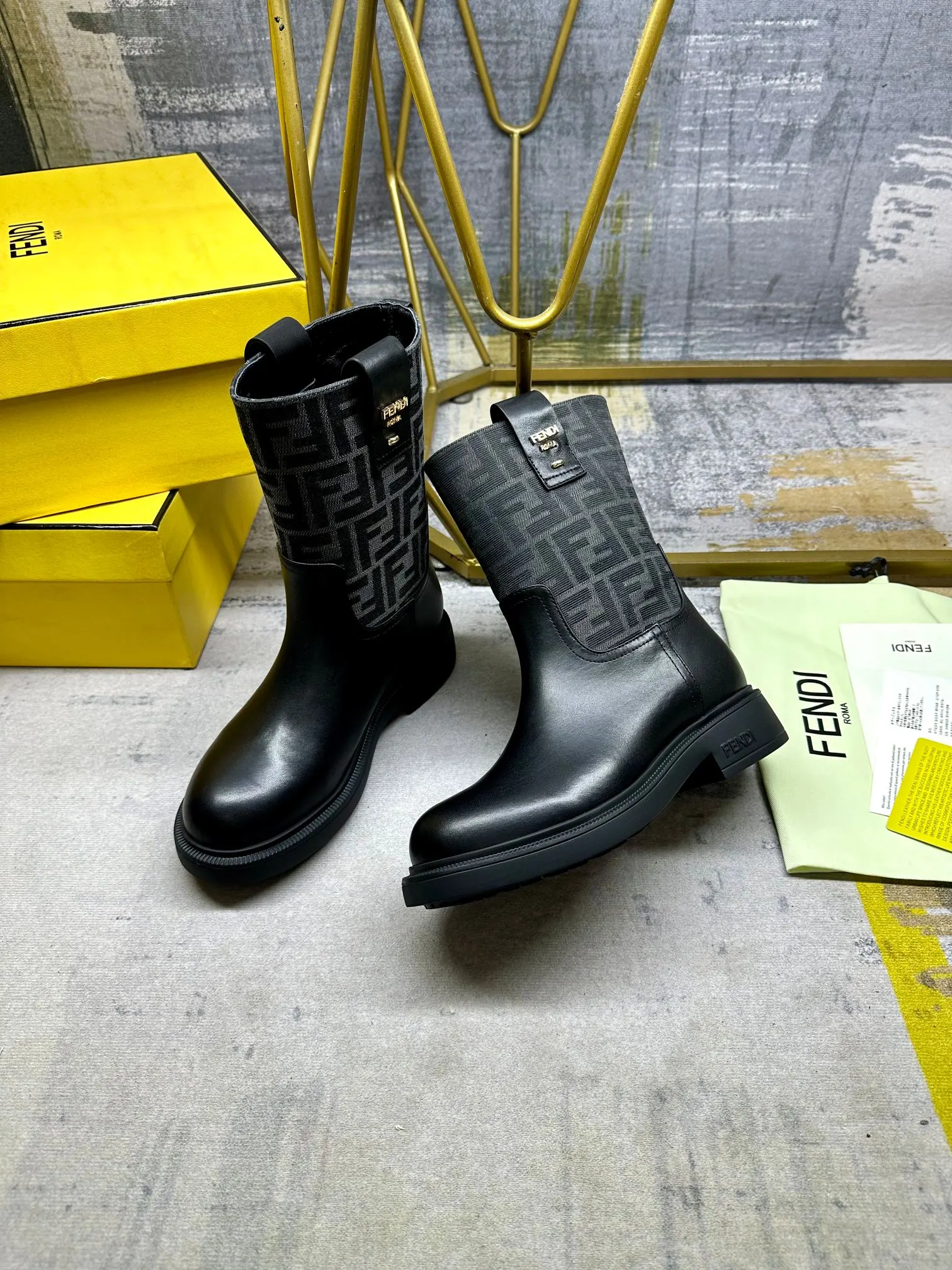 New Fall and Winter Fashion Women's Boots