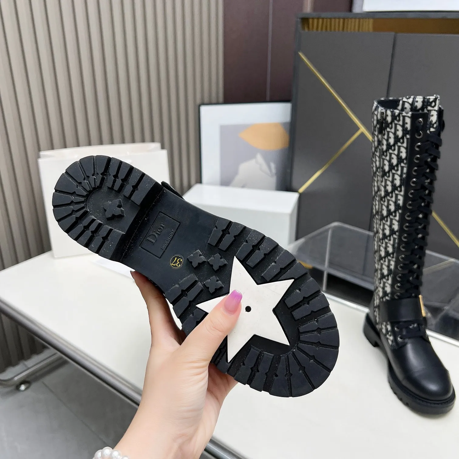 luxury embroidery patchwork leather casual boots