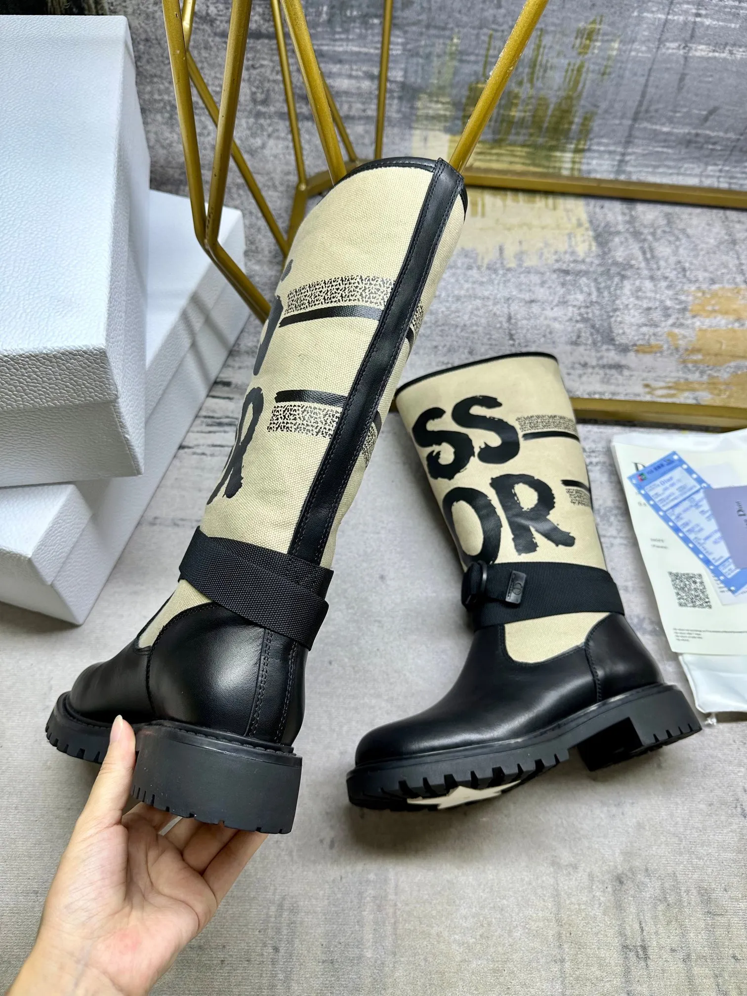 24 New Fall and Winter Fashion Women's Boots