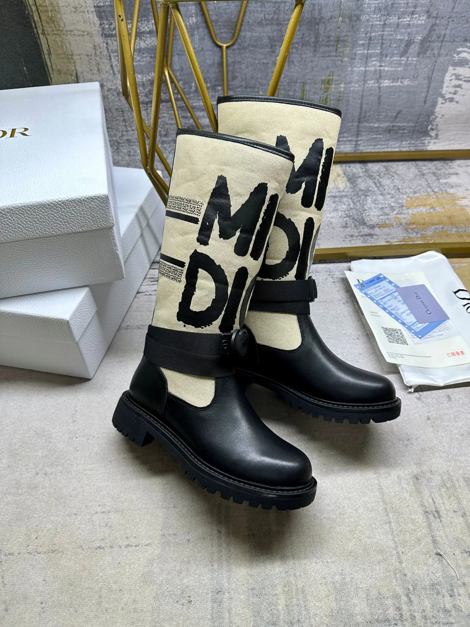 24 New Fall and Winter Fashion Women's Boots