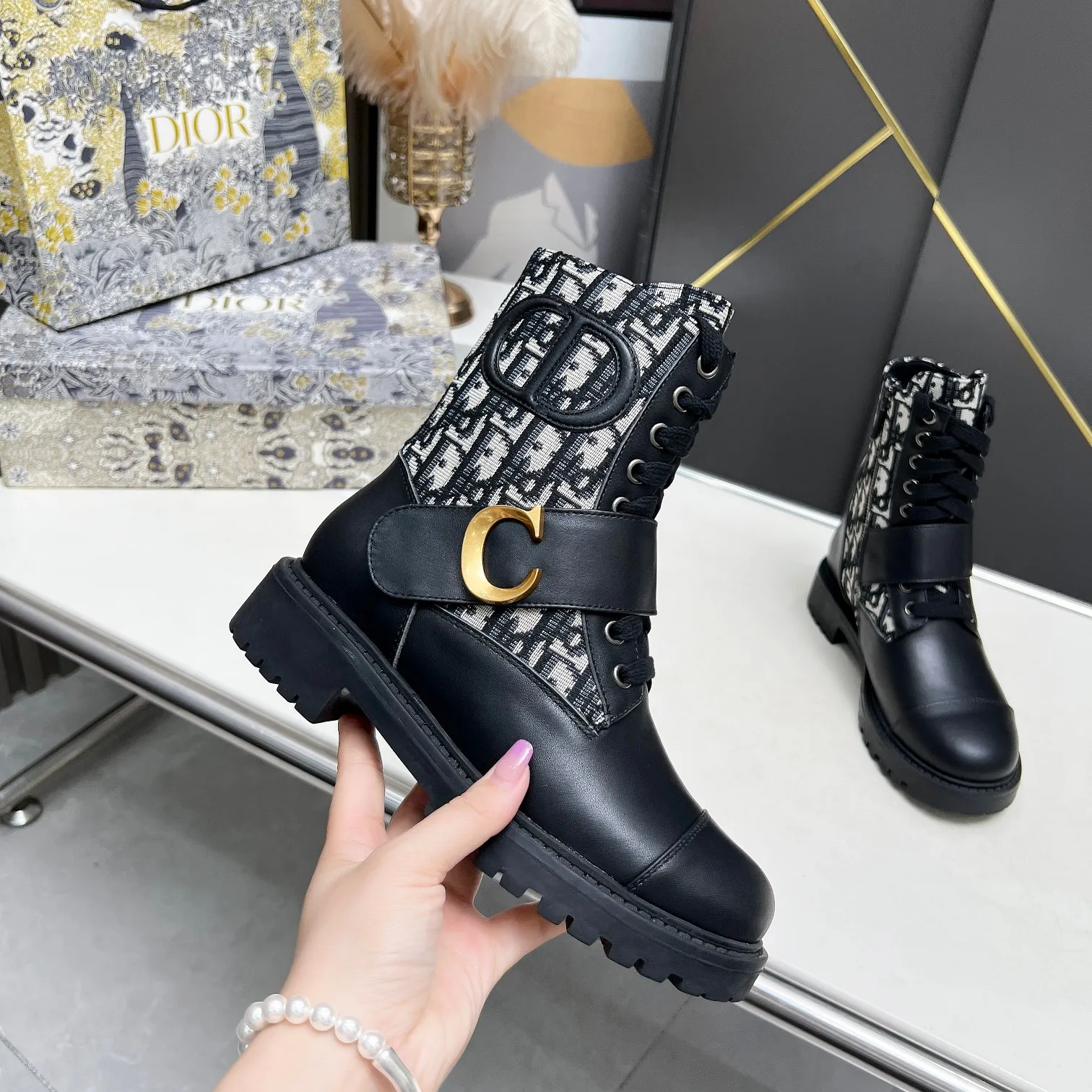 2024 D brand luxury embroidery patchwork leather casual boots
