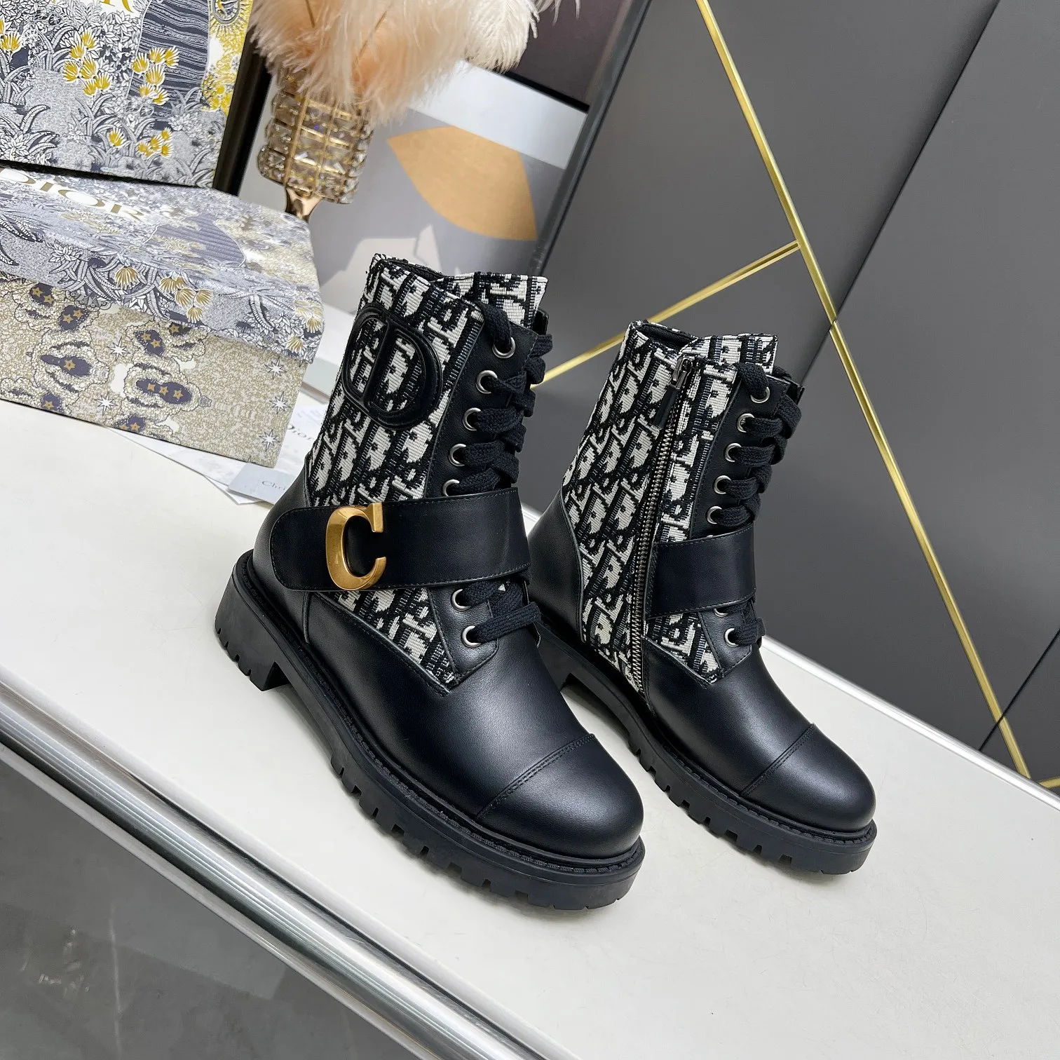 2024 D brand luxury embroidery patchwork leather casual boots