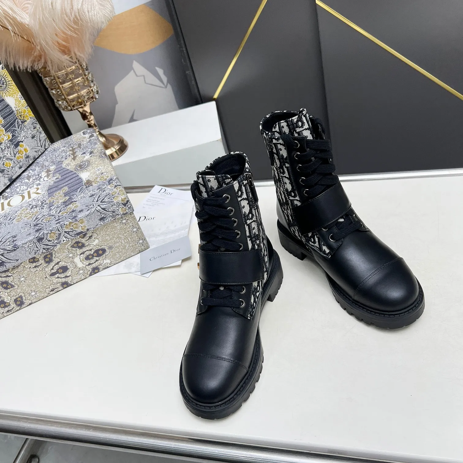 2024 D brand luxury embroidery patchwork leather casual boots
