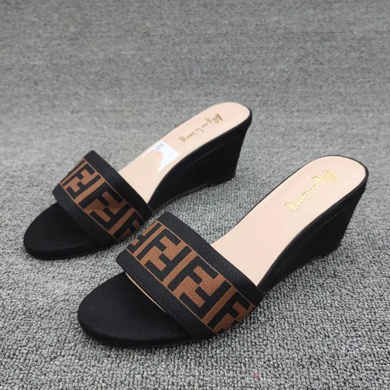 New Elegant All-match Daily Slippers