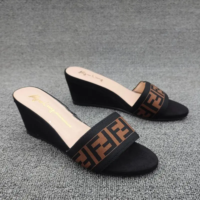 New Elegant All-match Daily Slippers