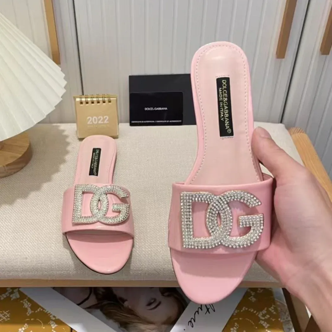 New Open Toe Flat Rhinestone Beach Slippers