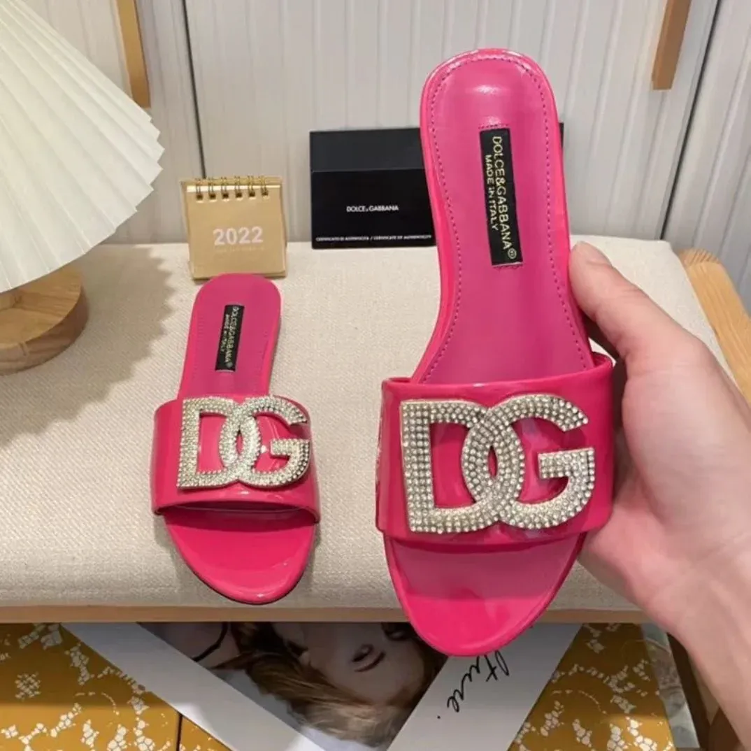 New Open Toe Flat Rhinestone Beach Slippers