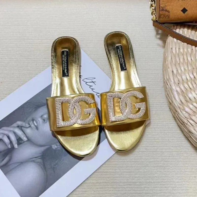 New Open Toe Flat Rhinestone Beach Slippers