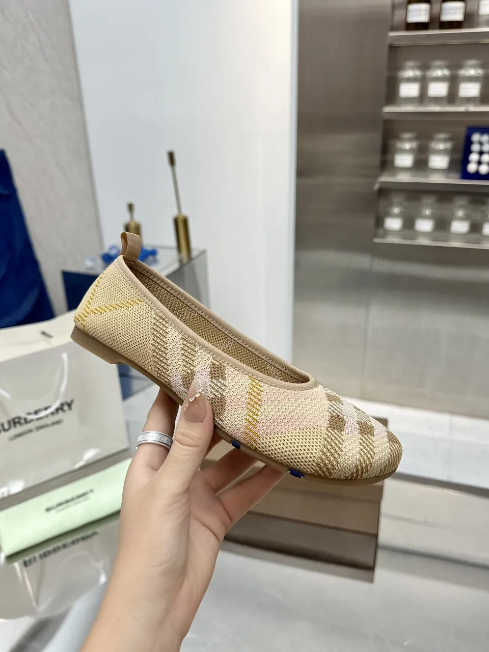 Luxury fashion classic versatile sandals