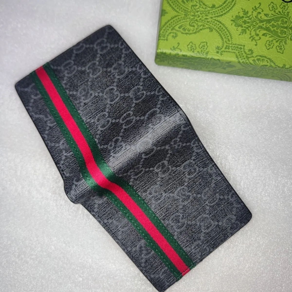 Men's pure leather fold wallet, imported cowhide embossed feel level one.