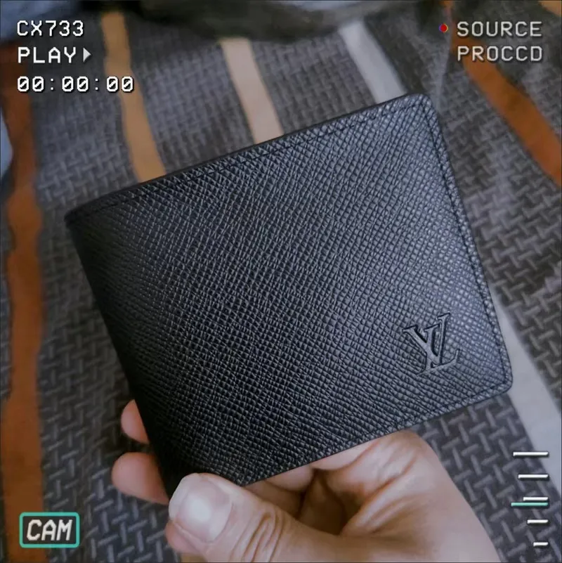 New Fashion Leather V Logo wallet