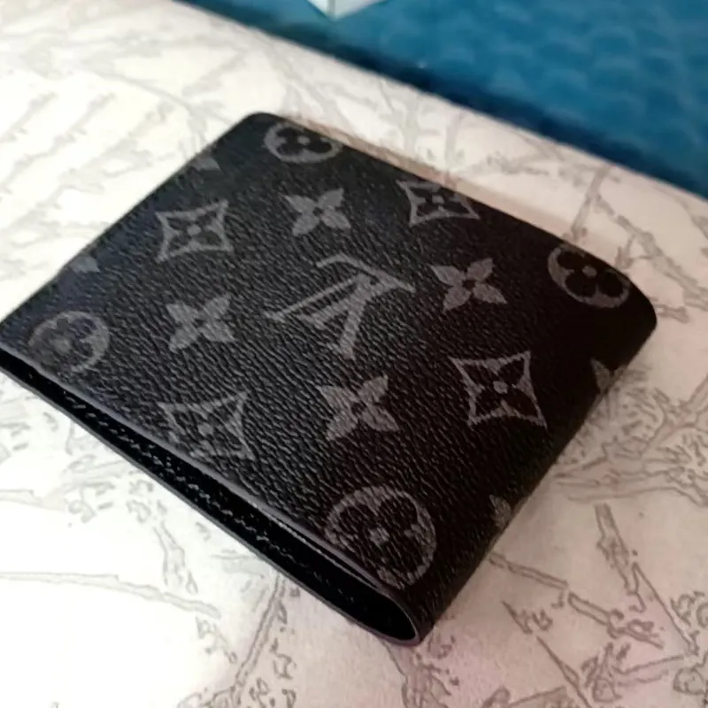 New Fashion Leather V Logo wallet