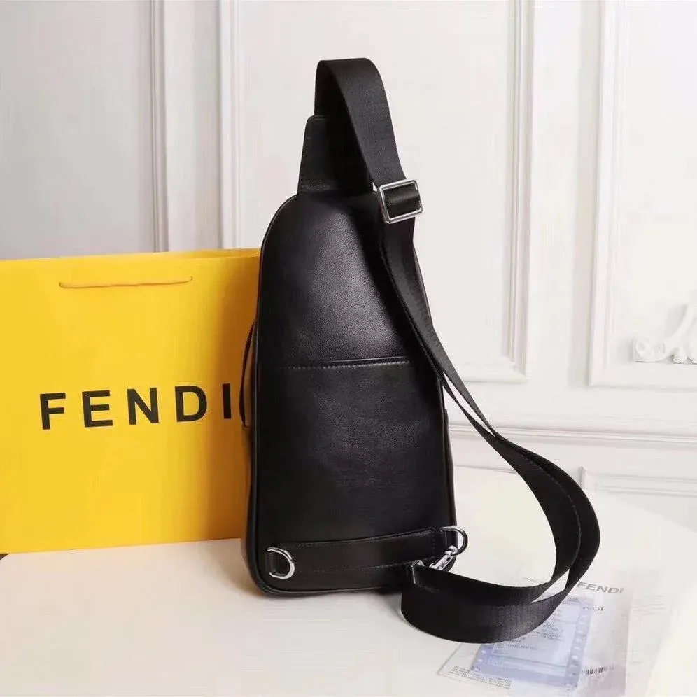 New fashionable casual men's chest bag