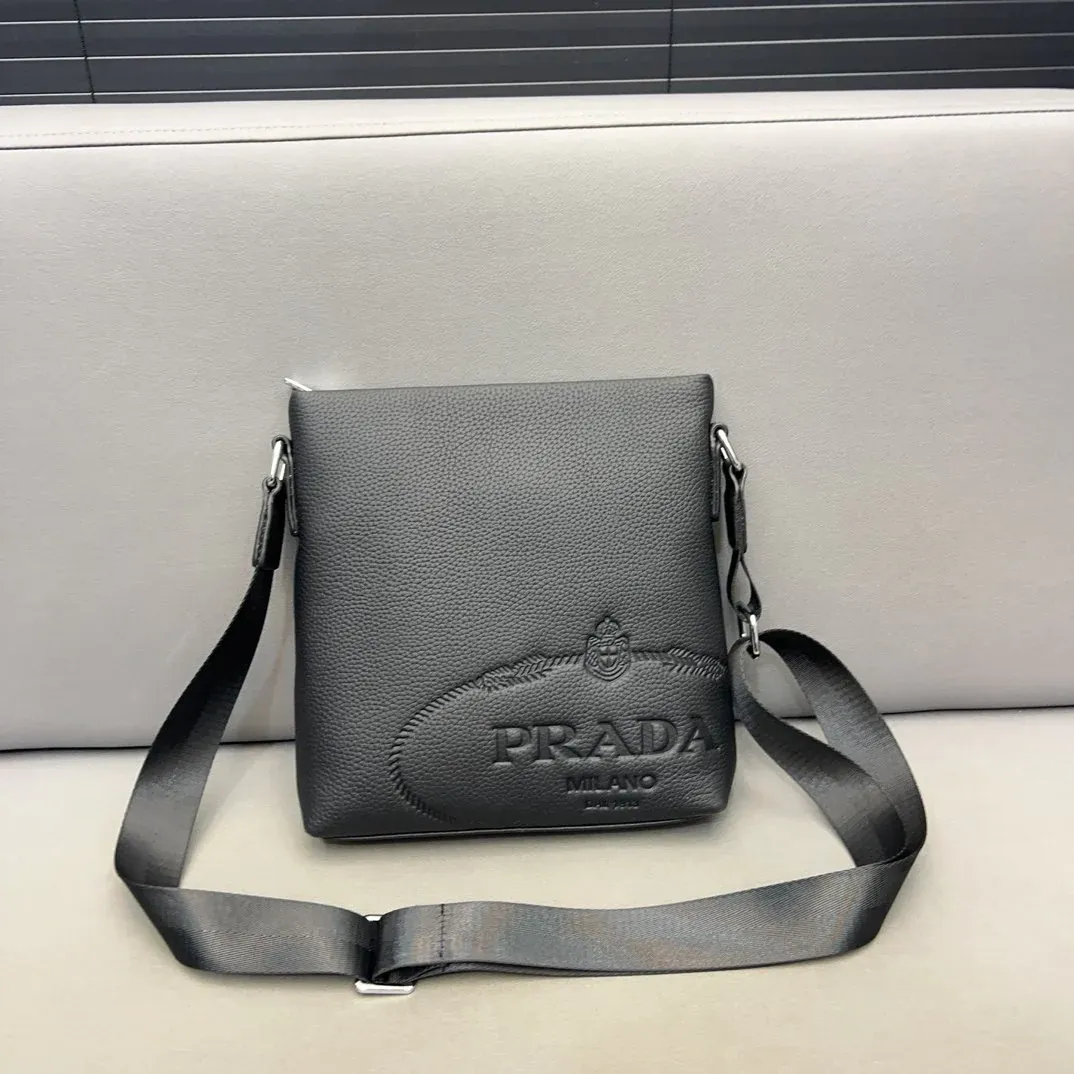 New fashion men's versatile crossbody bag