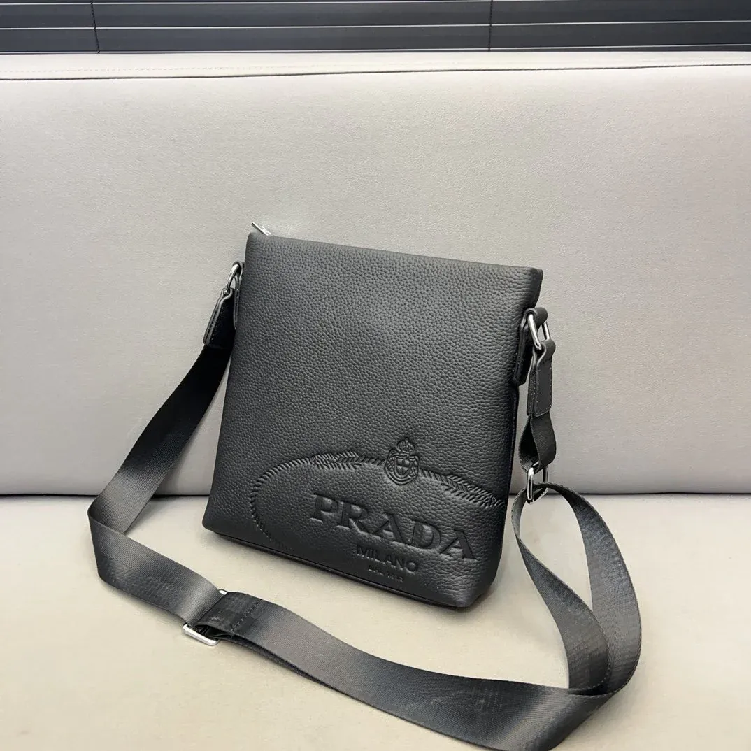 New fashion men's versatile crossbody bag