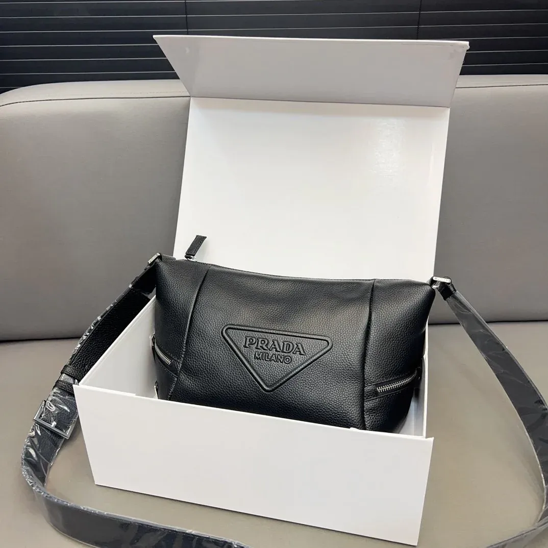 New fashion men's versatile crossbody bag