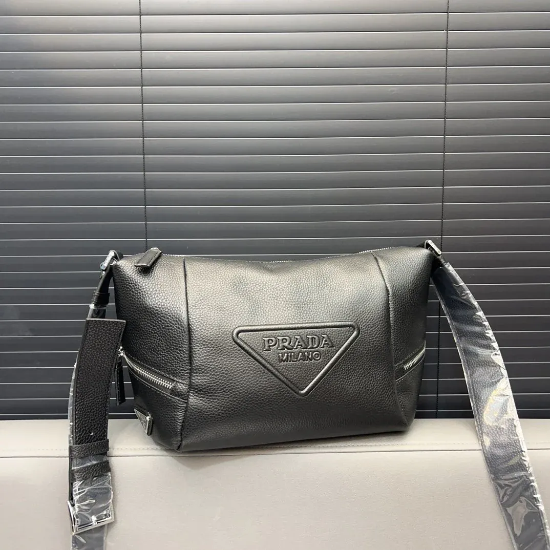 New fashion men's versatile crossbody bag