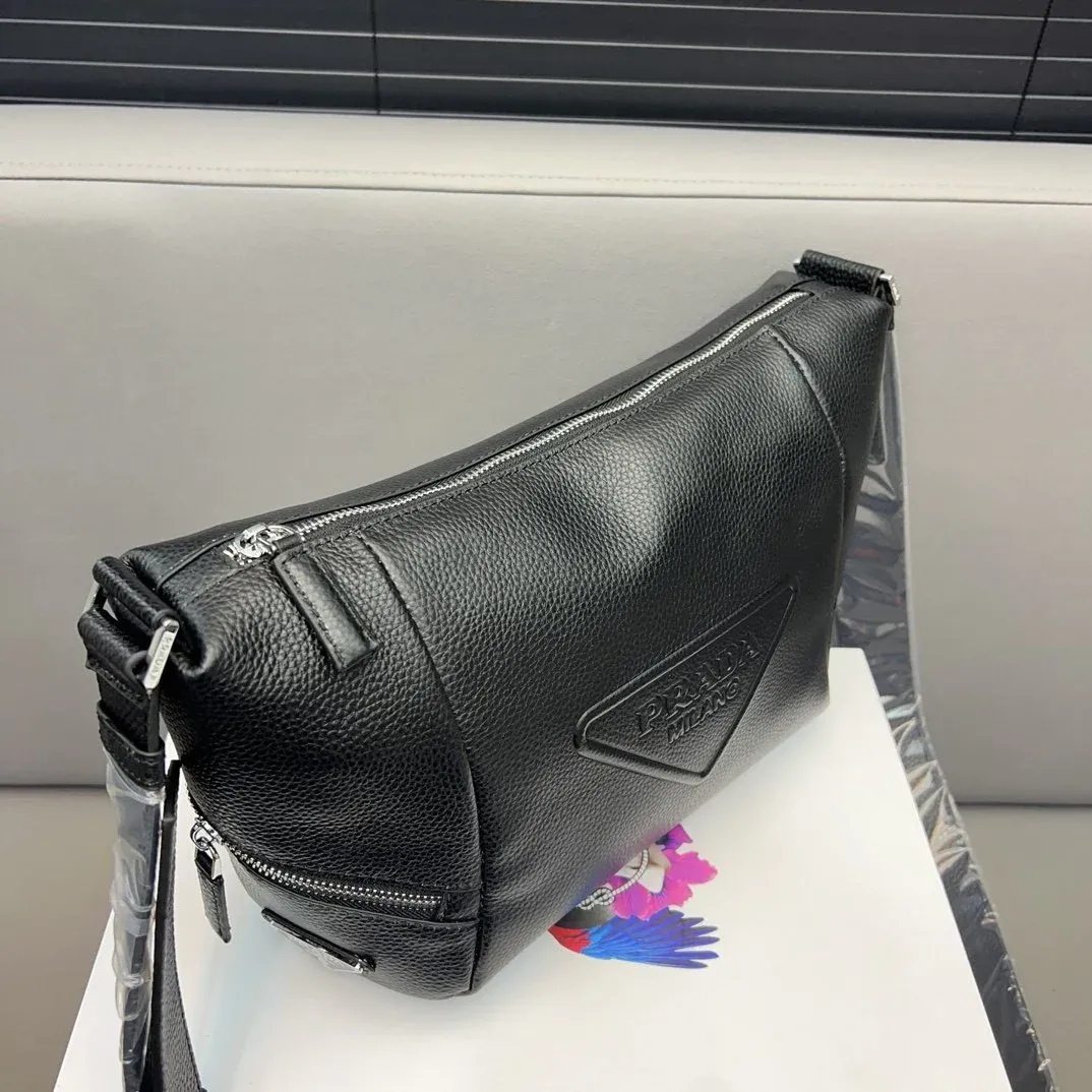 New fashion men's versatile crossbody bag