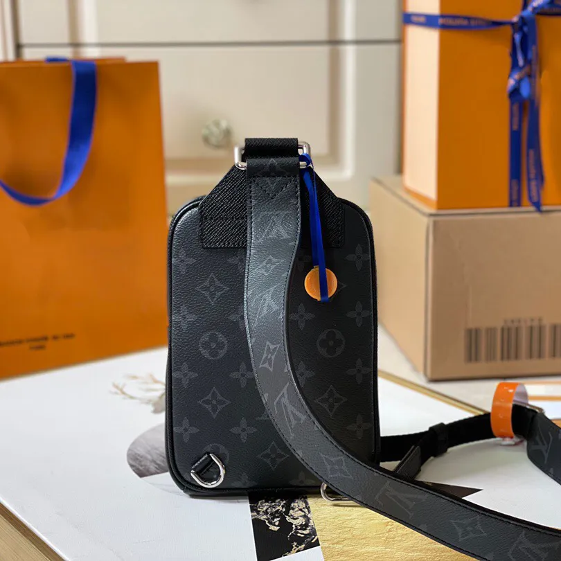 New men's fashion all-match small chest bag