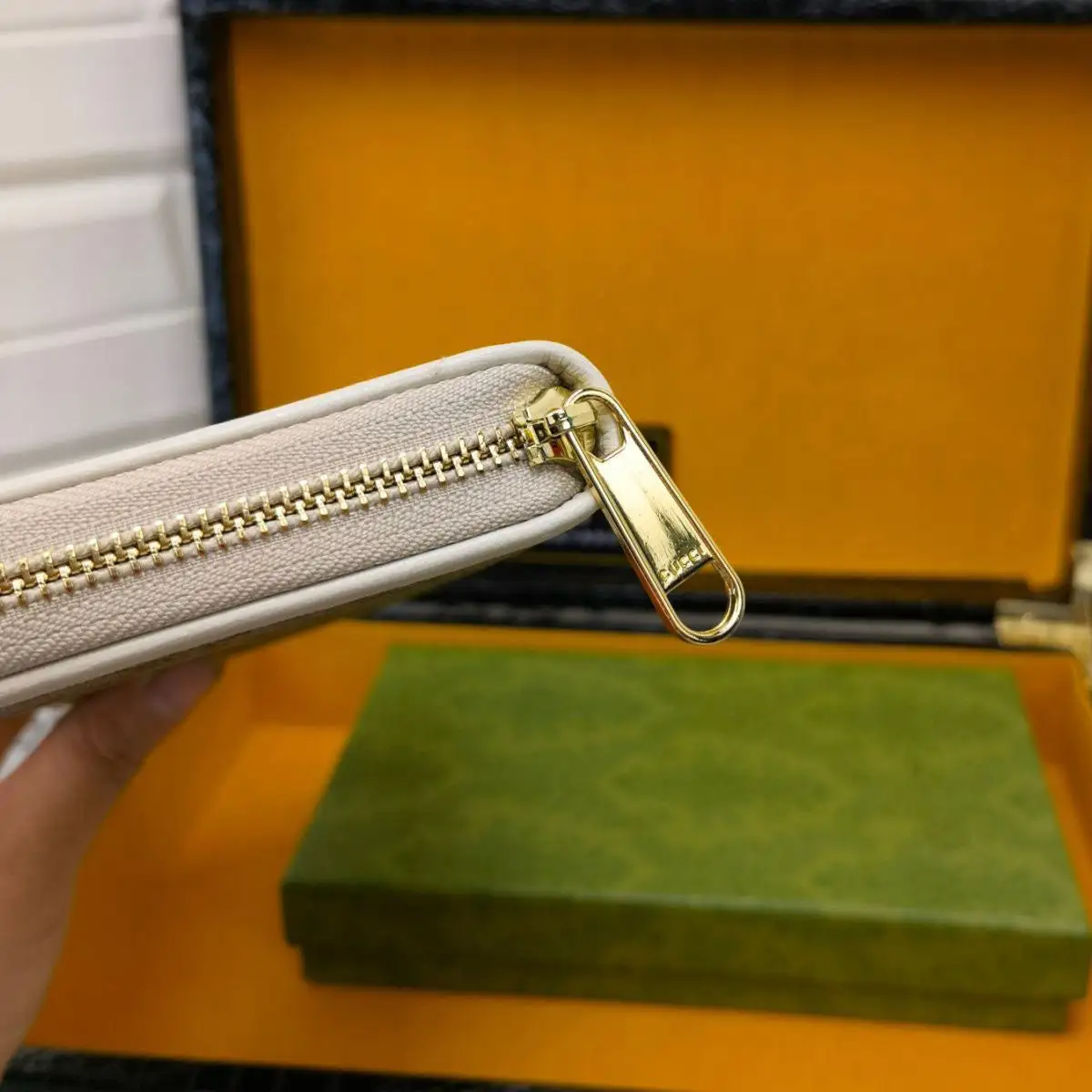 New Wallet Men's New Wallet Men's Leather Long Wallet Zipper Bag High-End Quality Unisex