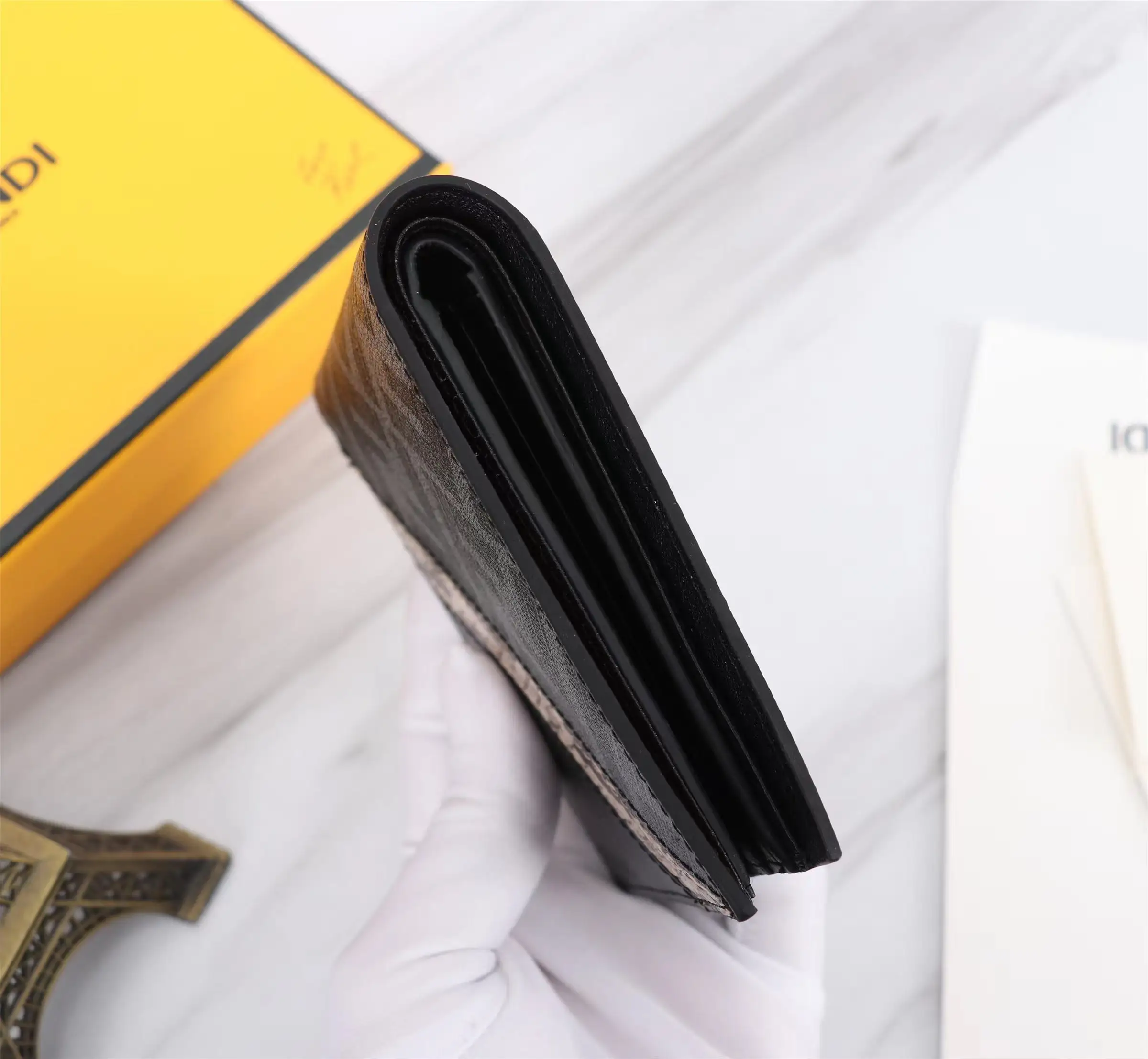 Gray Snakeskin Short Clip Wallet