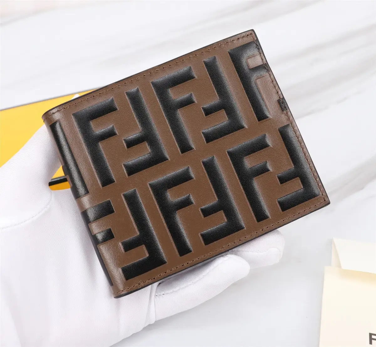 Silk Screen Stamped Short Clip Wallet