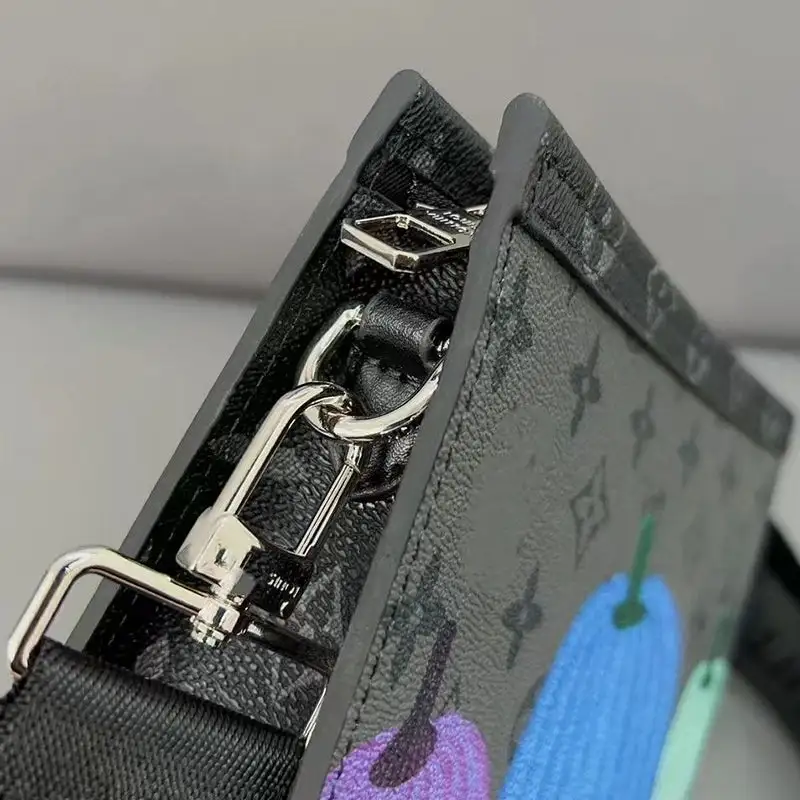 Classic versatile one shoulder crossbody bag