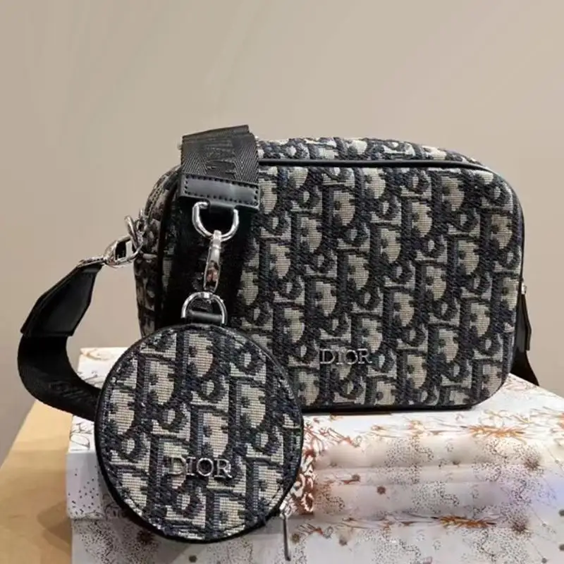 New trendy men's canvas sheet