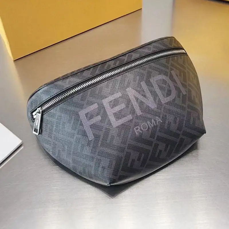 Men's backpack with large capacity and versatility PD10042024