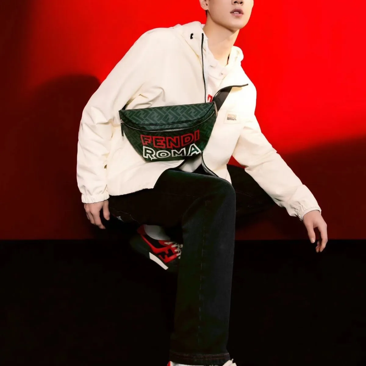 Men's backpack with large capacity and versatility PD10042026