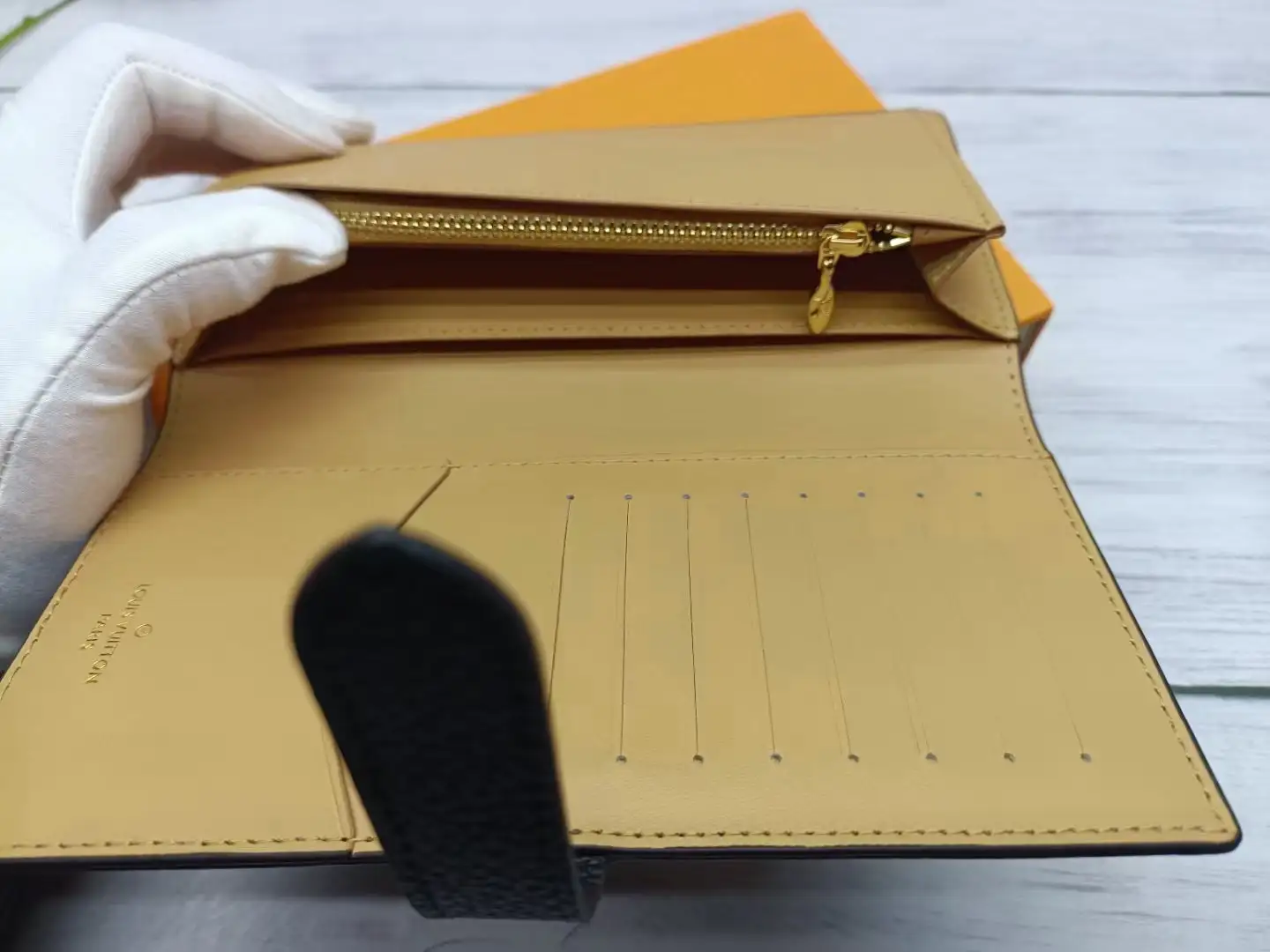 Printed Canvas Edition Zip Coin Purse