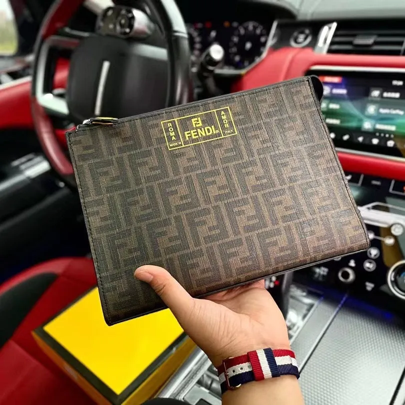 Men's backpack with large capacity and versatility PD10042027