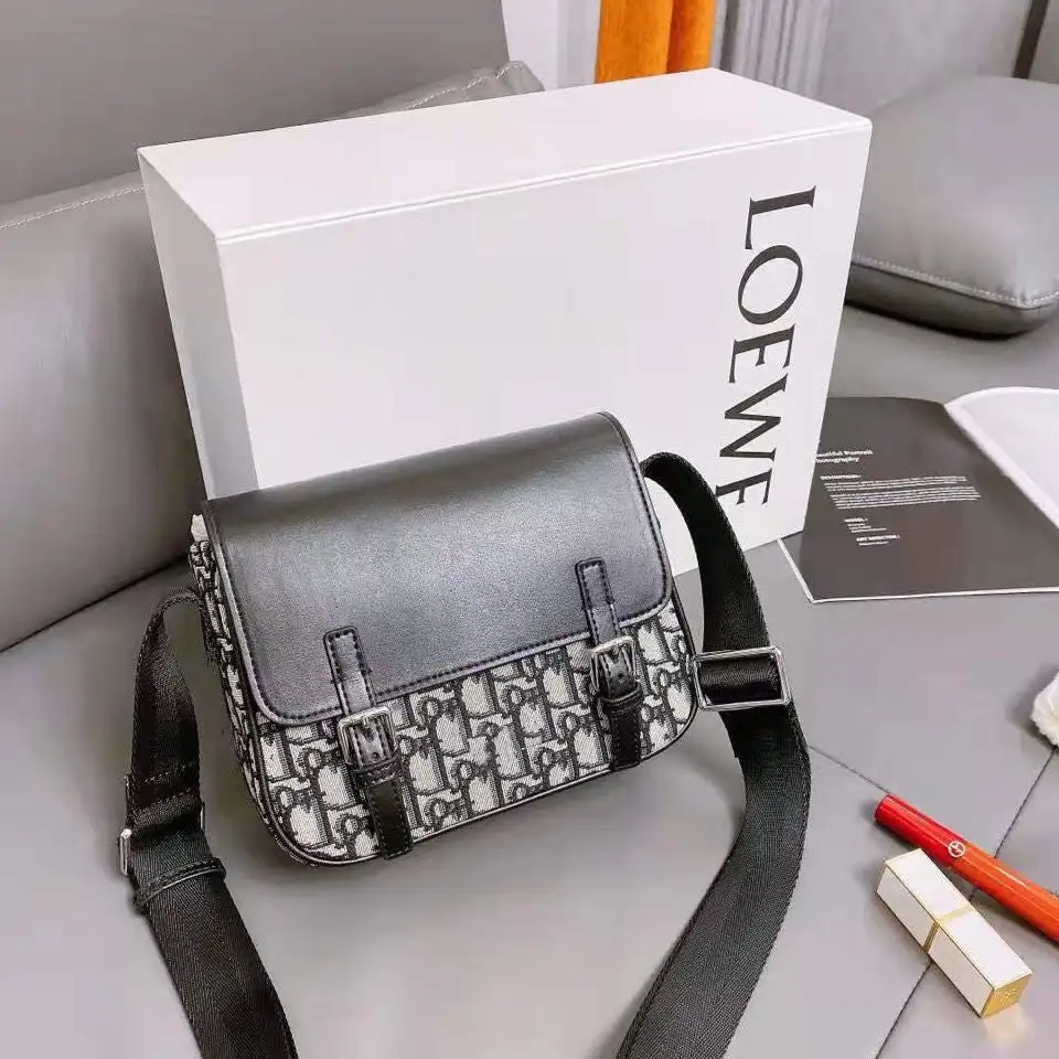 New trendy men's sports messenger bag PD10042106